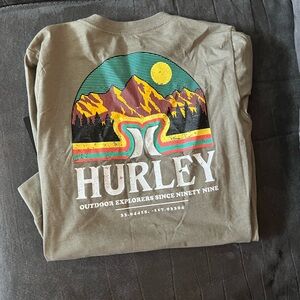 Hurley Graphic T-Shirt in Brown